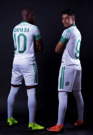 آداما با و حمية الطنجي- صفحى الاتحادية الموريتانية لكرة القدم على الفيسبوك